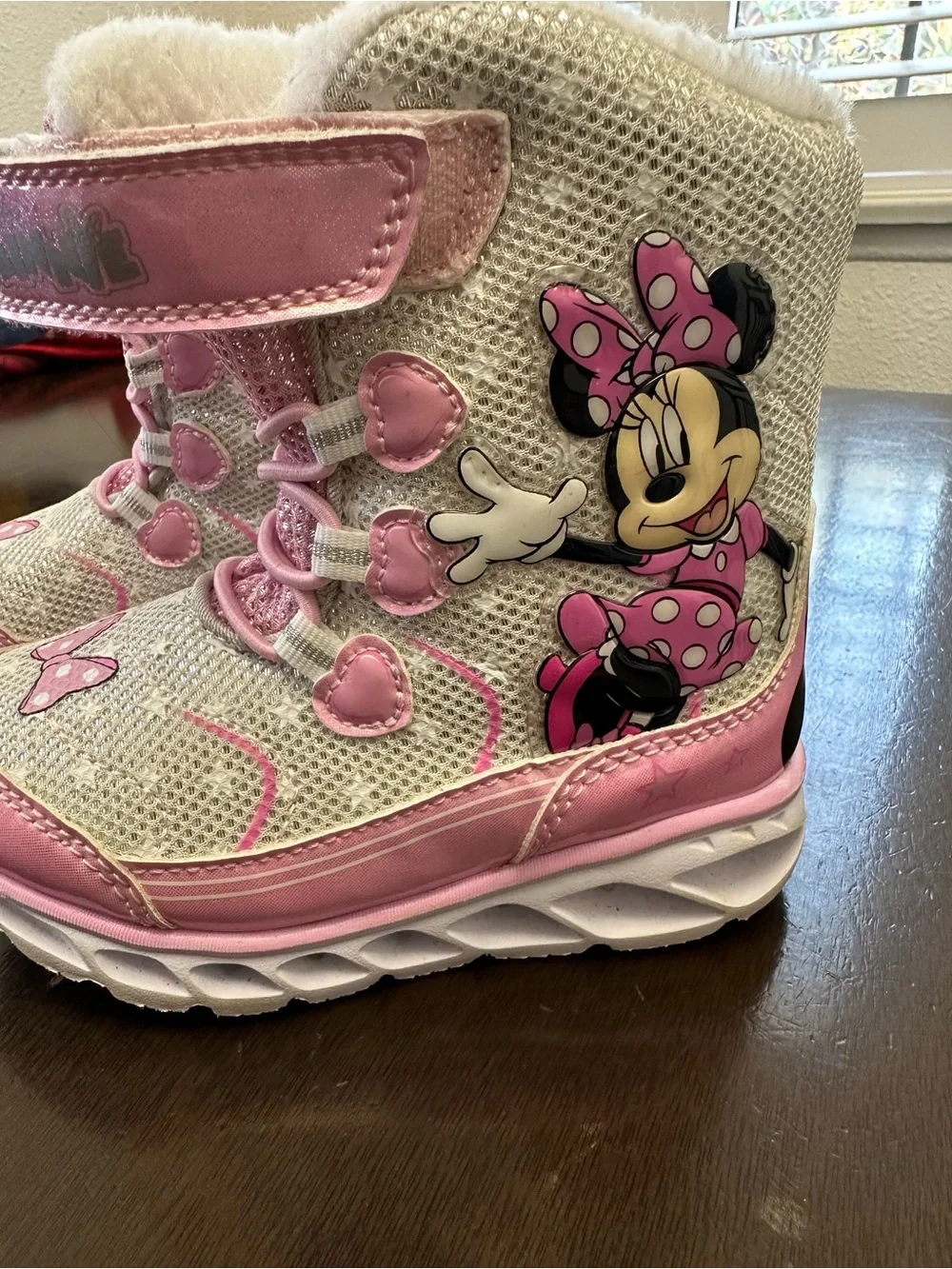 Disney Minnie Pink and White Girls Winter Boots